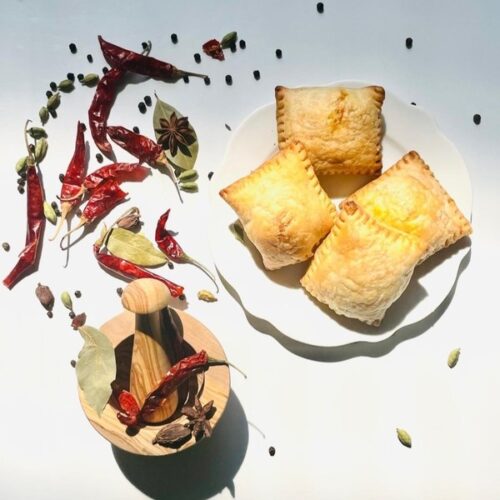 Chicken & Sweetcorn Pastries (in White Sauce)