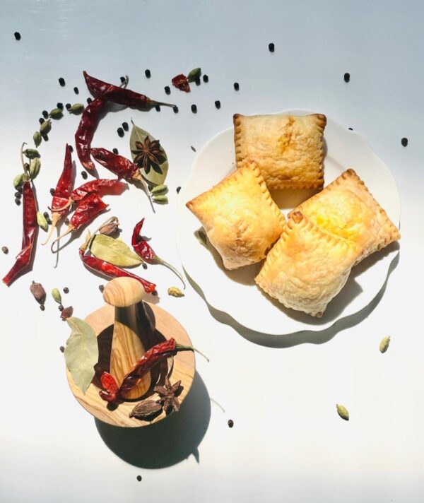 Chicken & Sweetcorn Pastries (in White Sauce) - Image 2